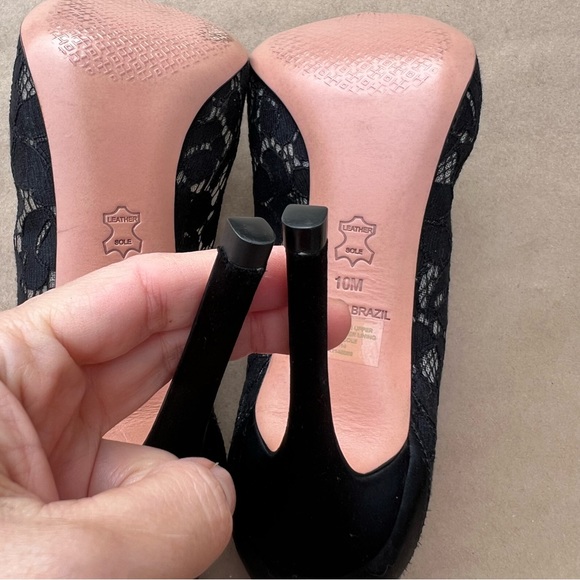 Tory Burch Glenna Pump Camellia Satin Lace Heels Size 10 Black - Picture 9 of 9